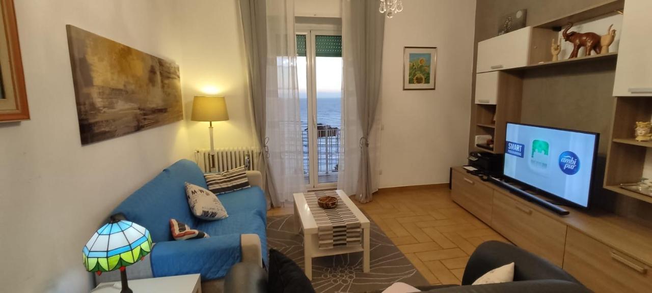 Mediterraneo Travel Gela Bagian luar foto