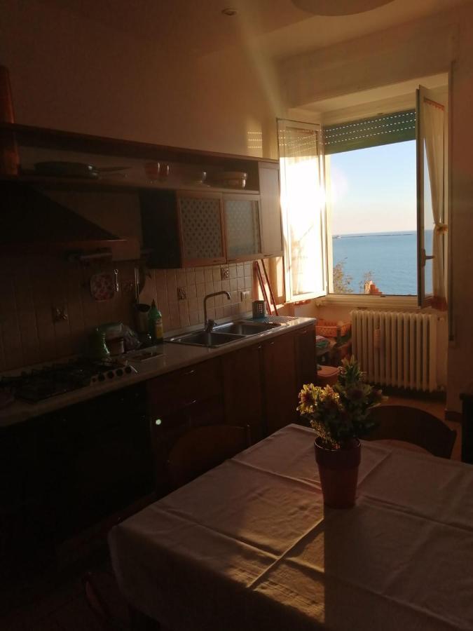 Mediterraneo Travel Gela Bagian luar foto
