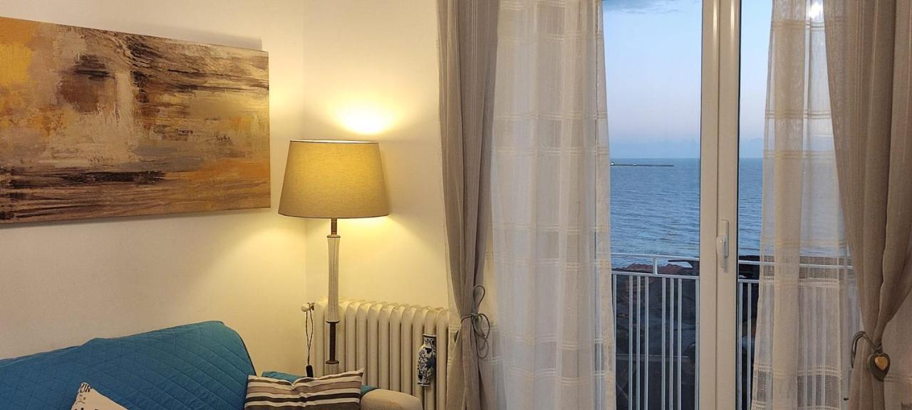 Mediterraneo Travel Gela Bagian luar foto