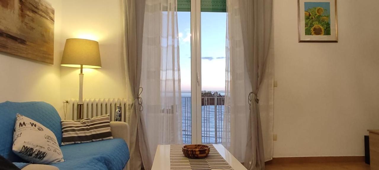Mediterraneo Travel Gela Bagian luar foto